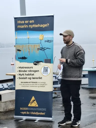 The students visited Marinreperatørene (Marine Repairers) who are working to reestablish marine life in the Oslo fjord. Photo: Carla Ndombo Njoya