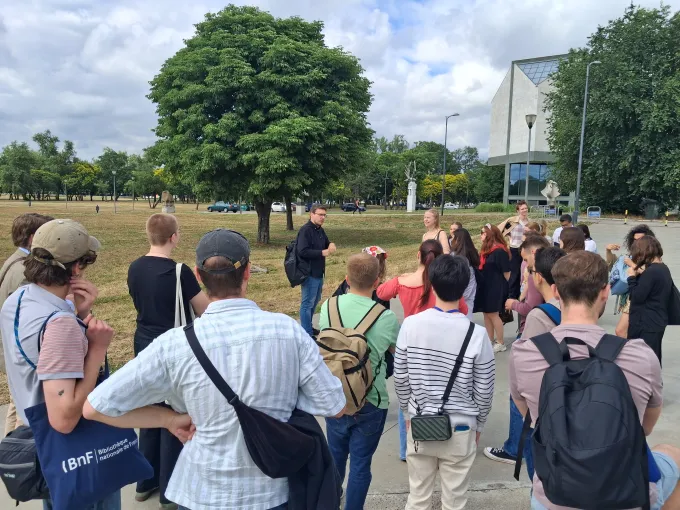 Students on a guided museum tour in Belgrade. Credits: University of Belgrade