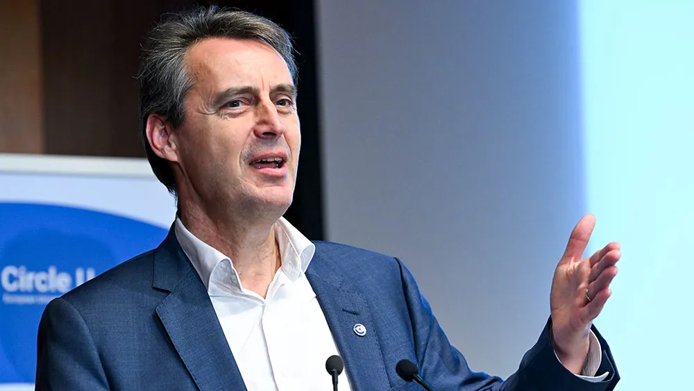 Vincent Blondel speaking at the National Conference in Brussels, 2023