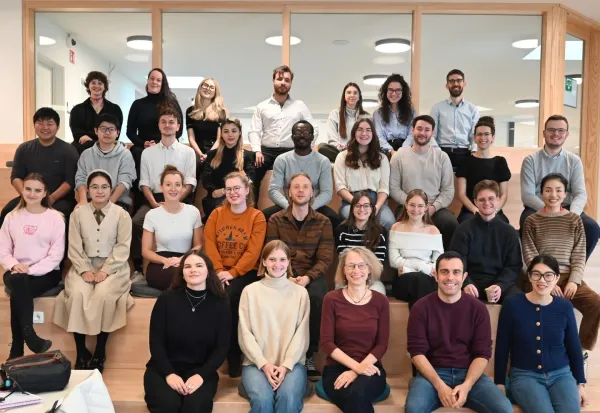 Group picture with students and teachers